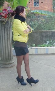 爱穿各种高跟丝袜秀的表嫂