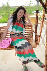 比较保守的熟女大姐追了整整一年