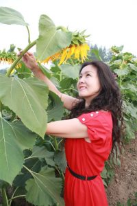 比较保守的熟女大姐追了整整一年