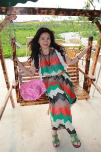 比较保守的熟女大姐追了整整一年