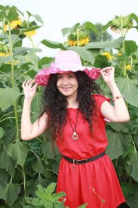 比较保守的熟女大姐追了整整一年