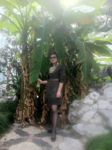 豹纹白腿姑妈有时也穿黑丝