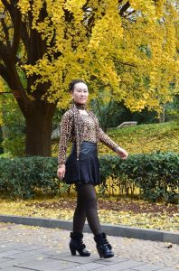 穿豹纹厚裤袜的阿姨