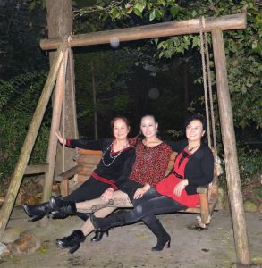 穿豹纹厚裤袜的阿姨