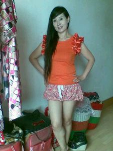 长发美腿大姐功夫相当了得