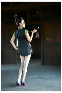 超短旗袍俏皮熟女人老心不老