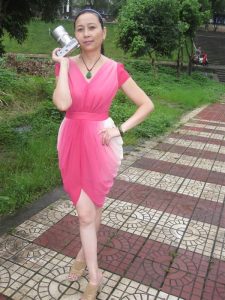 单位领导的老婆想上一直没机会