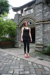 大嘴短发熟女技术相当棒