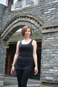 大嘴短发熟女技术相当棒