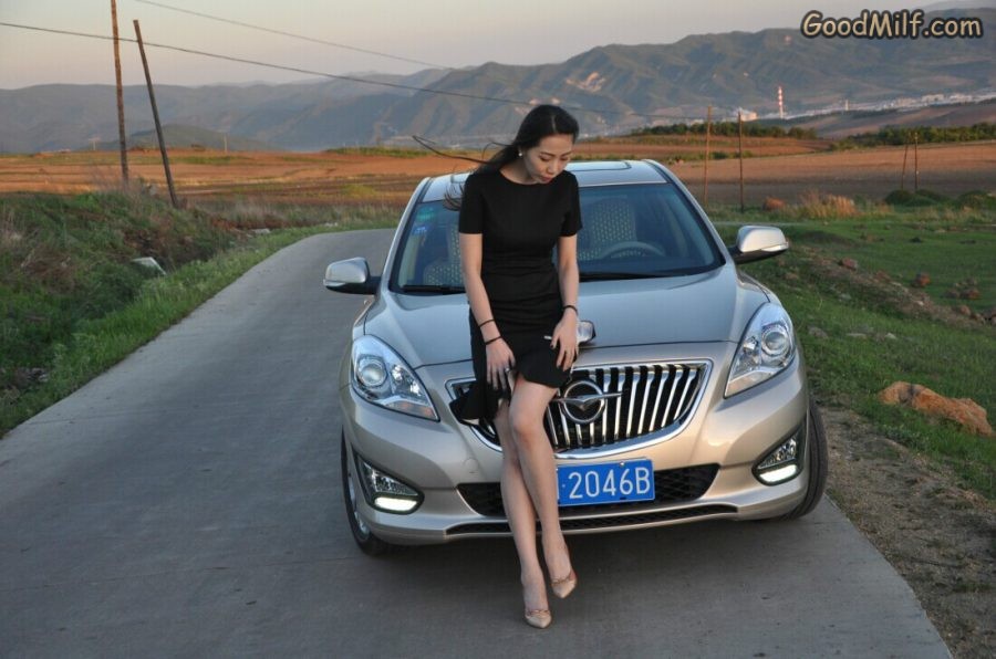 【媳妇当车模】美腿媳妇海马自驾游[第17张/共59张]