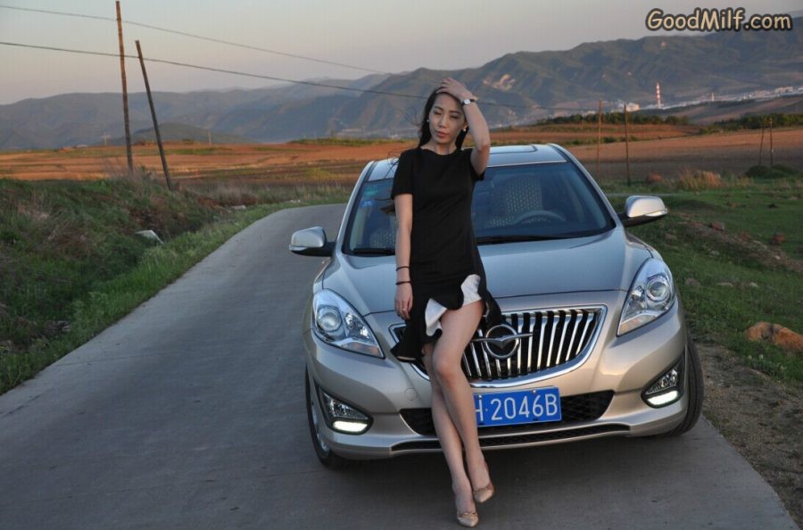 【媳妇当车模】美腿媳妇海马自驾游[第30张/共59张]