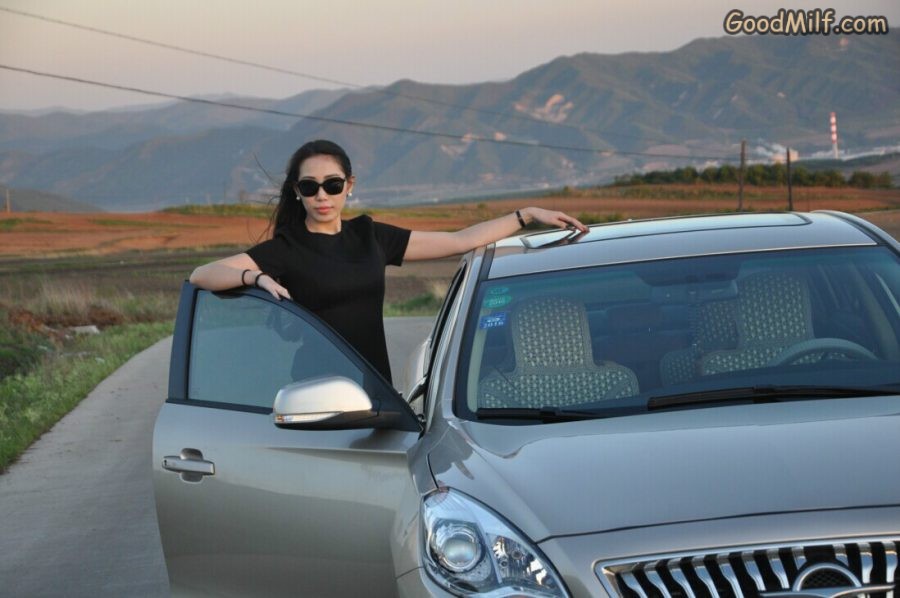 【媳妇当车模】美腿媳妇海马自驾游[第32张/共59张]