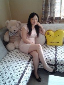 居家美腿妇女图片再清晰就绝了