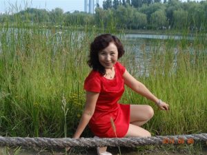 年近50岁大姐的丝腿感觉不错