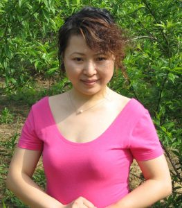 山阿姨丰满的上身