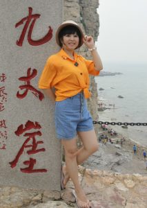 山阿姨山东海边秀脚