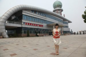 山阿姨山东海边秀脚