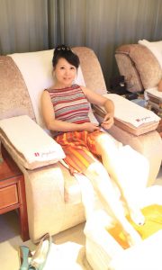 制服老板山阿姨美腿高跟