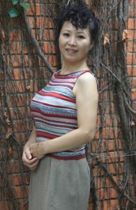 山阿姨最诱人之处是她的上半身