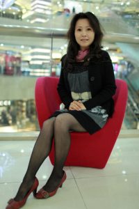 山阿姨去哪里都不忘记秀丝腿