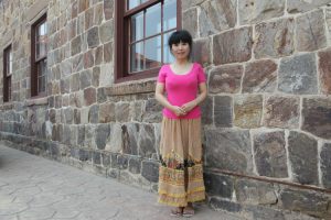 熟女山阿姨上围丰满