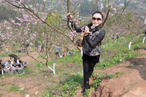 一位做销售的大姐喜欢尝试各种姿势