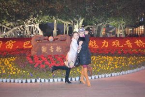 一位做销售的大姐喜欢尝试各种姿势