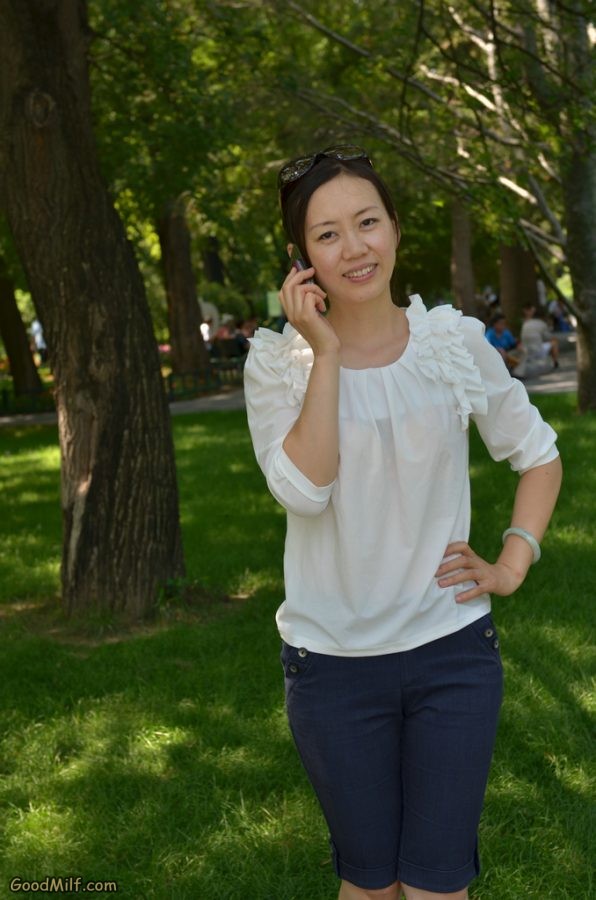 【小小嫂子摄影】公园里拍韵味嫂子[第5张/共8张]