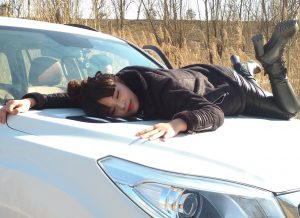 哈弗车主老婆的长靴子美腿