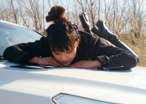 哈弗车主老婆的长靴子美腿