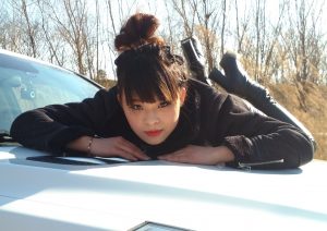 哈弗车主老婆的长靴子美腿