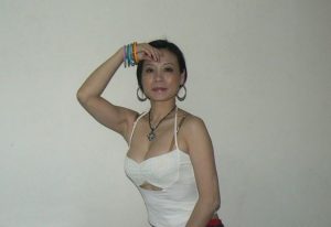 优雅妩媚的熟女还是喜欢她的腿