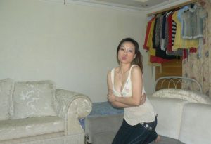 优雅妩媚的熟女还是喜欢她的腿