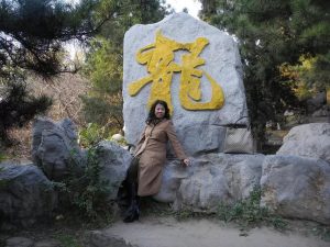 一帆风顺阿姨冬日里大衣裤袜