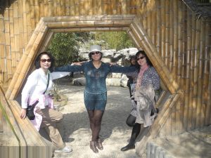 一帆风顺阿姨黑丝肥腿有感觉2