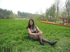 一帆风顺阿姨黑丝肥腿有感觉2