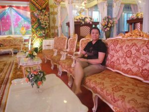 一帆风顺阿姨骚脚丫子泰国游