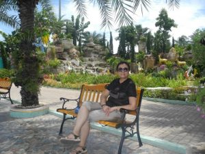 一帆风顺阿姨骚脚丫子泰国游