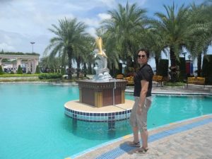 一帆风顺阿姨骚脚丫子泰国游