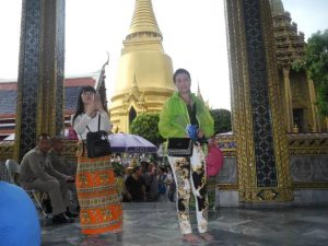 一帆风顺阿姨骚脚丫子泰国游