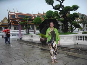 一帆风顺阿姨骚脚丫子泰国游