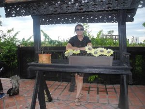 一帆风顺阿姨骚脚丫子泰国游