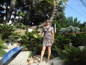 一帆风顺阿姨骚脚丫子泰国游