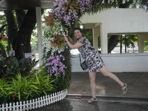 一帆风顺阿姨骚脚丫子泰国游