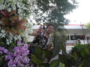 一帆风顺阿姨骚脚丫子泰国游