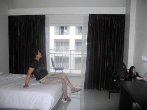 一帆风顺阿姨骚脚丫子泰国游