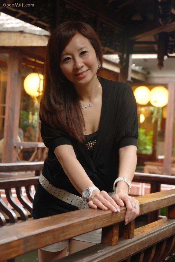 熟女舞蹈老师来一次永远忘不了[第3张/共11张]