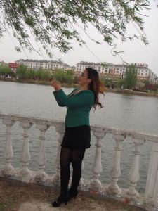 40路的丰满大姐时一家工厂的老板娘