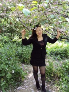 40路的丰满大姐时一家工厂的老板娘