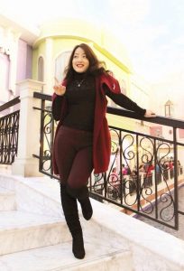 身材略微丰满的宝宝姐大腿靴子